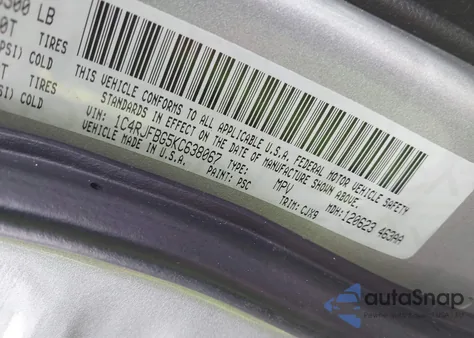 2019 Jeep Grand Cherokee Limited 4X4 from USA, damaged, VIN 1C4RJFBG5KC638067